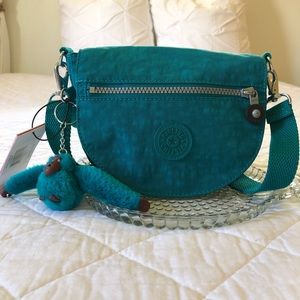 🌸 Kipling Small Crossbody Bag 🌸
